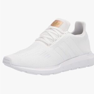 Women’s Adidas swift run size 8
